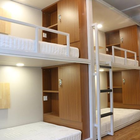 Book Wonder Hostel Hajtiencsü Kültér fotó